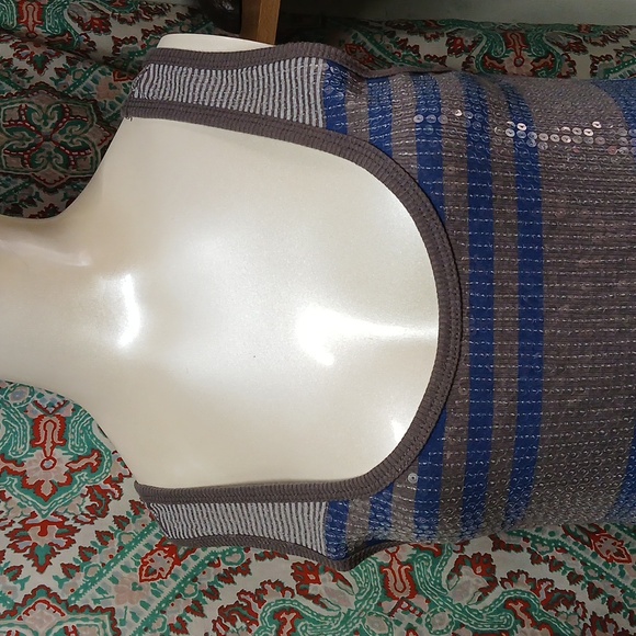 Guess Striped Sequin Tank Top, Size M - Picture 4 of 11